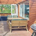 4 Person In Hadsund-by Traum Hadsund